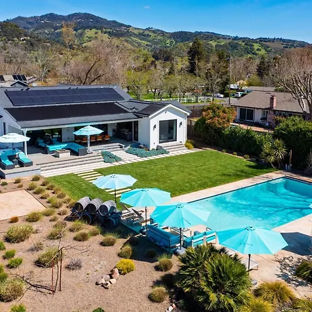 Luxe Pool Spa Fire Pit Game Room Piano Sonoma Pool Retreat By Avantstay